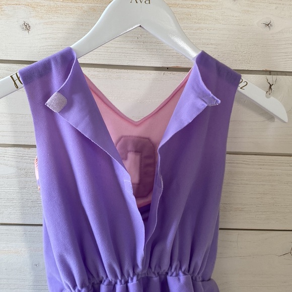 Girls cheerleading outfit with letter C - Picture 4 of 7